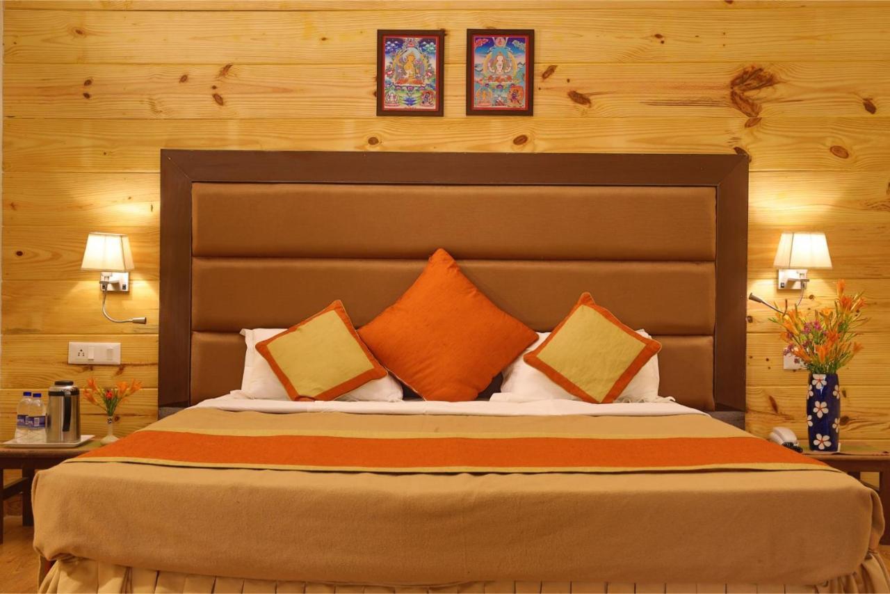 The Lake Resort Naukuchiatal Exteriér fotografie